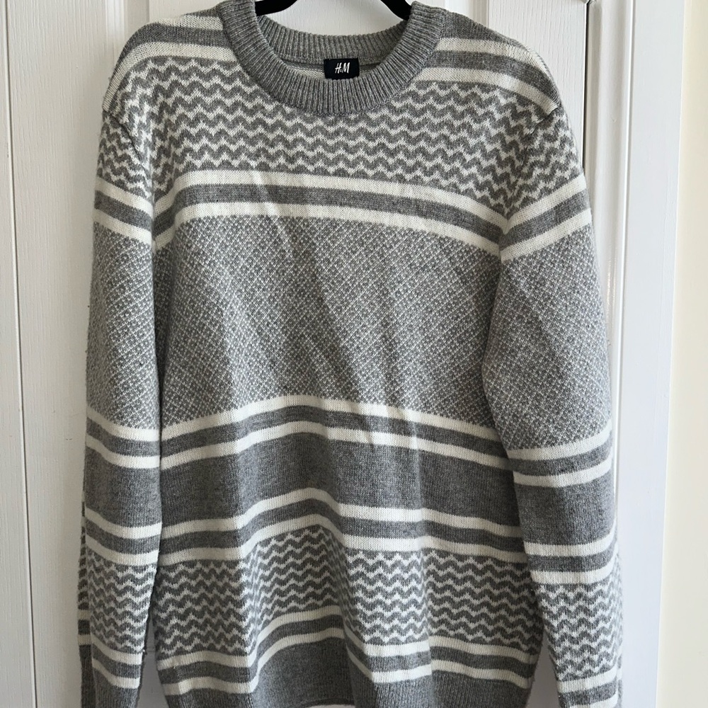 H&M Gray and White Crewneck Sweater with Nordic Design